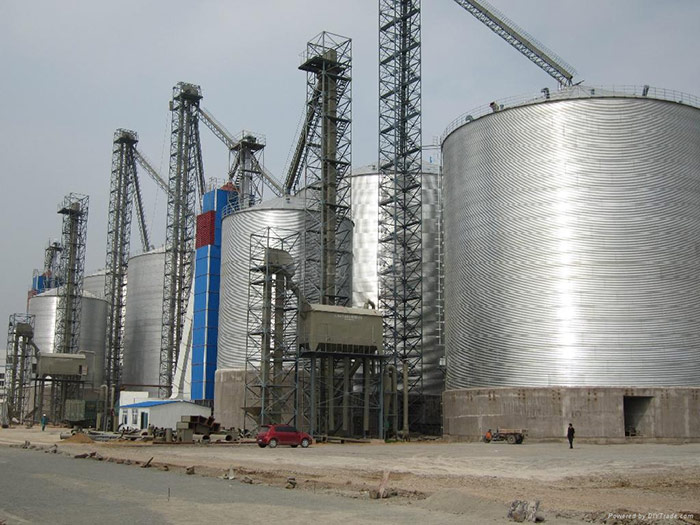 Starch silo in chemical field