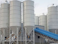 Corrugated steel silo for lime powder storage
